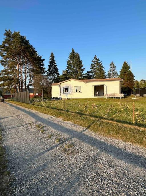 Villa Lilla Ridhuset Löddeköpinge Exterior foto